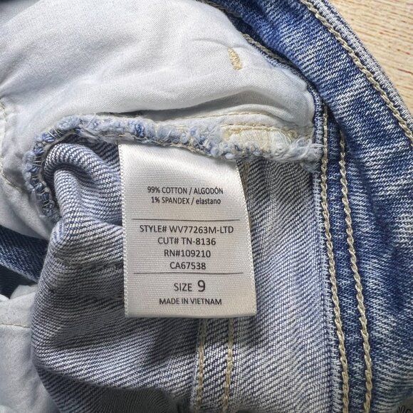 Windsor‎ Distressed Skinny Jeans Size 9 Women's Light Blue Ripped Denim - Picture 7 of 11